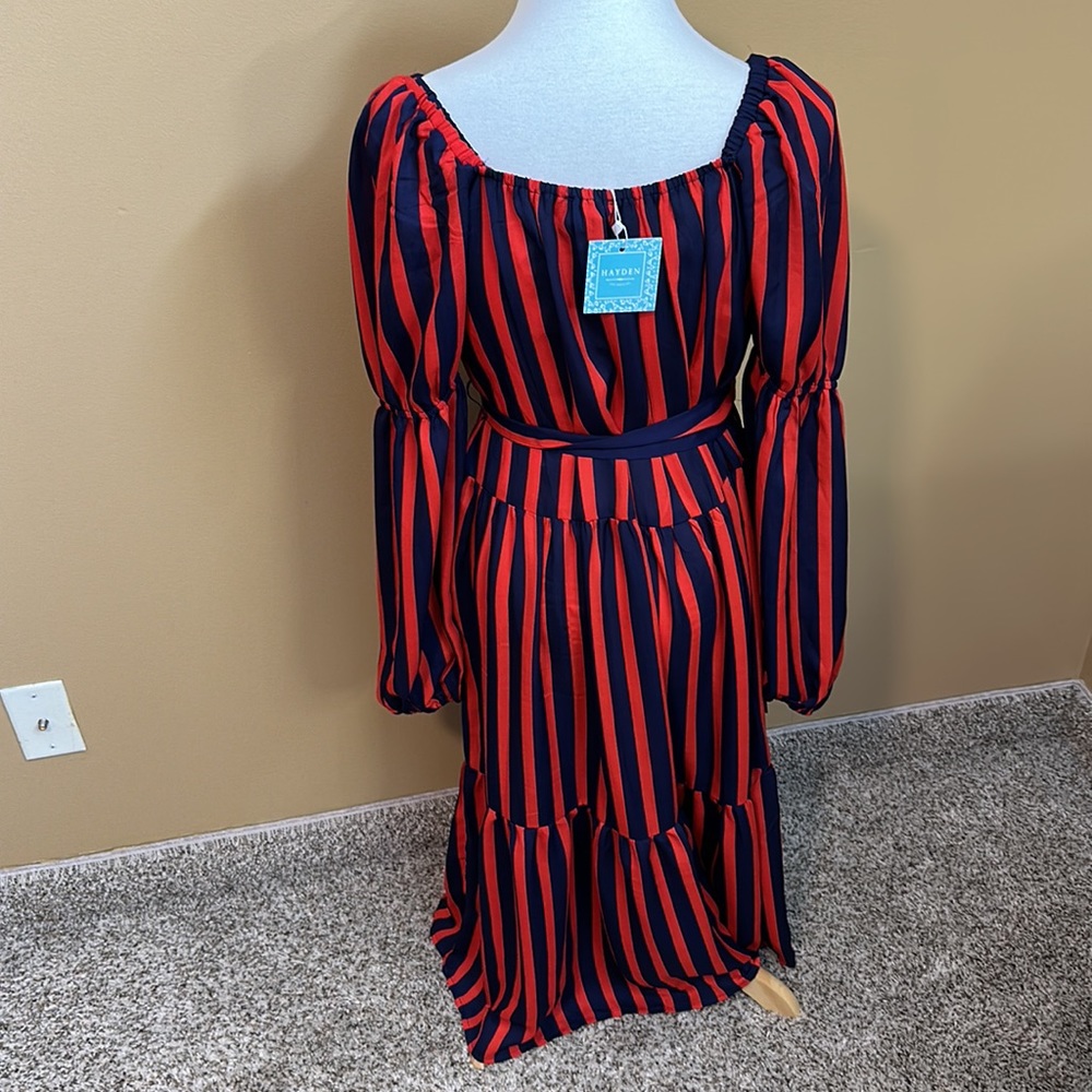 ❤️ NWT Hayden Tiered Midi Dress - Picture 3 of 5